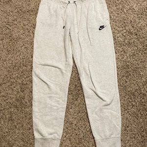 Nike Joggers, great condition! one tiny stain, no tears! medium